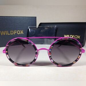 NWT wildfox winona pink sunglasses